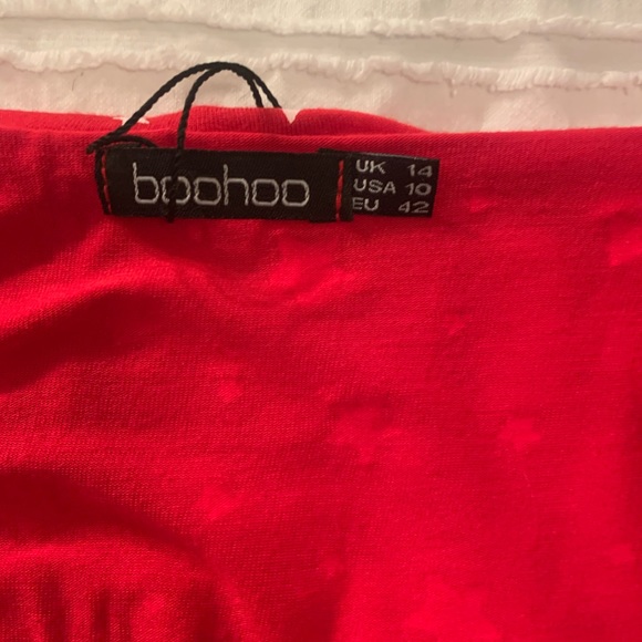 Boohoo Star Wrap Dress - Picture 3 of 3